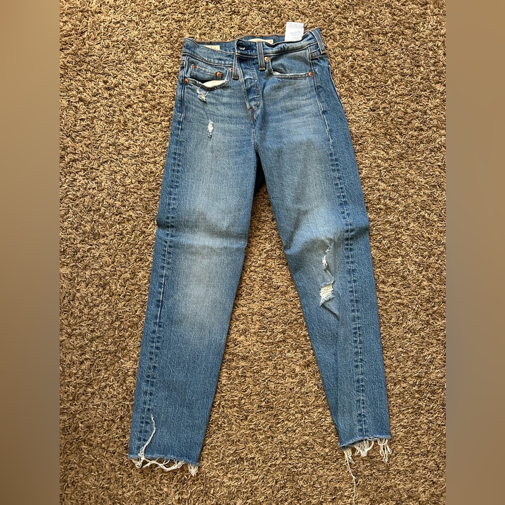 Levi Wedgie Fit Jeans